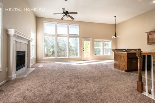 Building Photo - 13141 Nebraska Ct