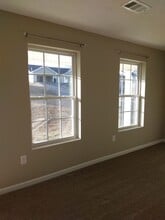 Building Photo - 2023 Jonathan Dr