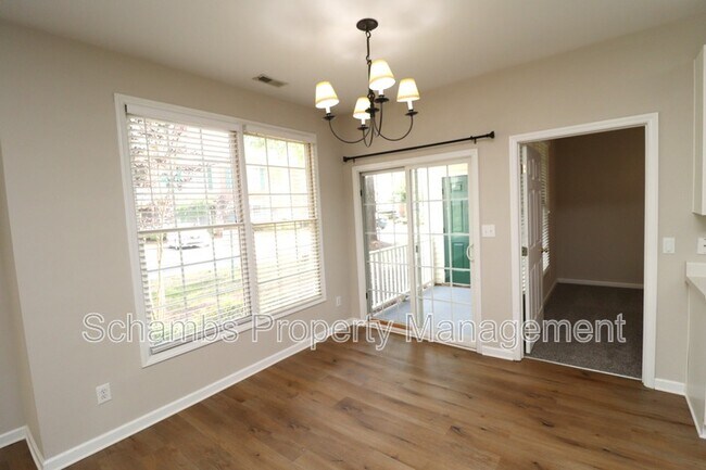 Foto del edificio - 2812 Kudrow Ln