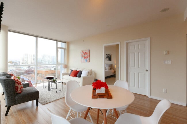 Building Photo - 6133 Buswell St