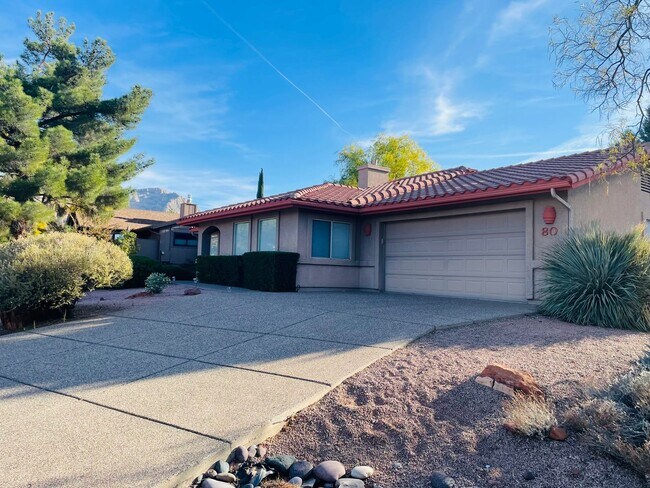 Foto del edificio - Village Of Oak Creek