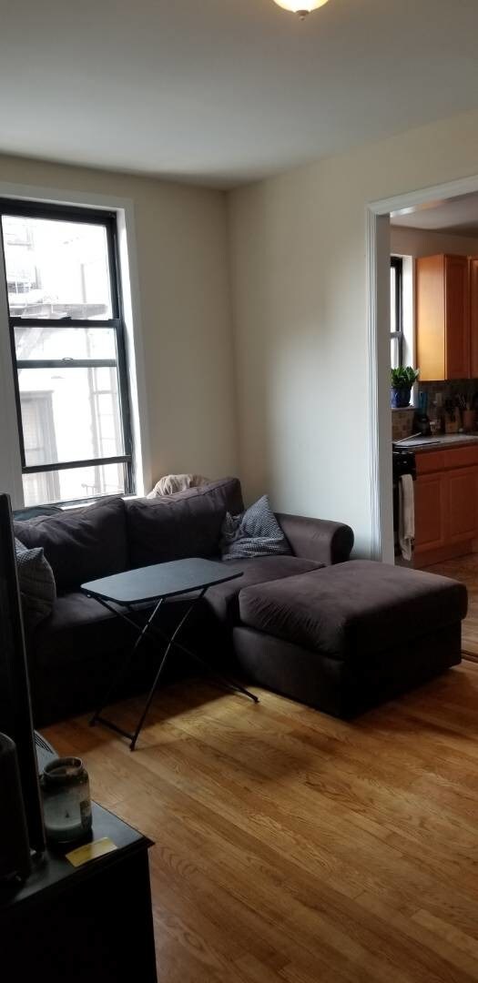 Foto del edificio - 28-40-40 38th St