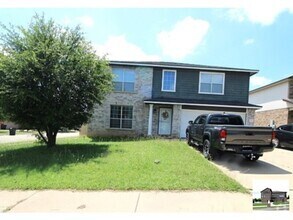 Building Photo - 6401 Nessy Dr