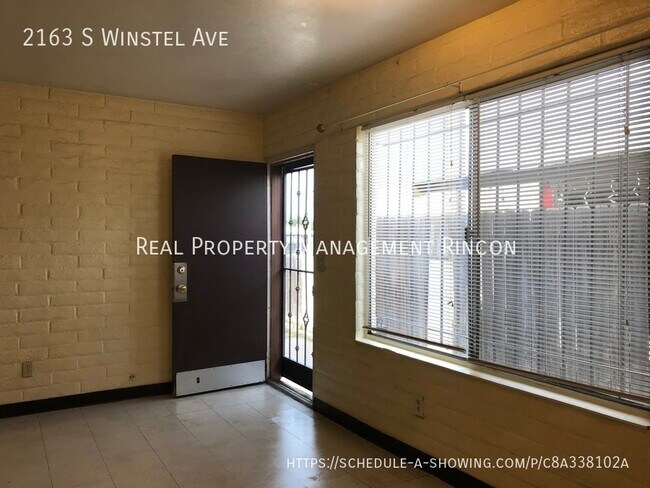 Foto del edificio - 2163 S Winstel Ave