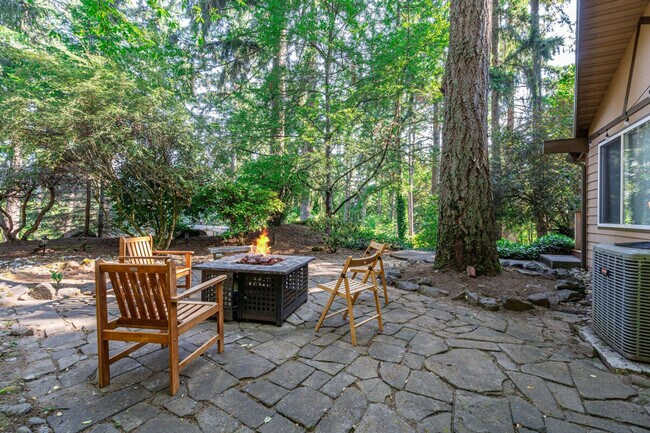 Foto del edificio - 16441 SE 42nd Pl