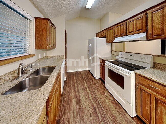 Foto del edificio - 307 Marshall Creek Rd