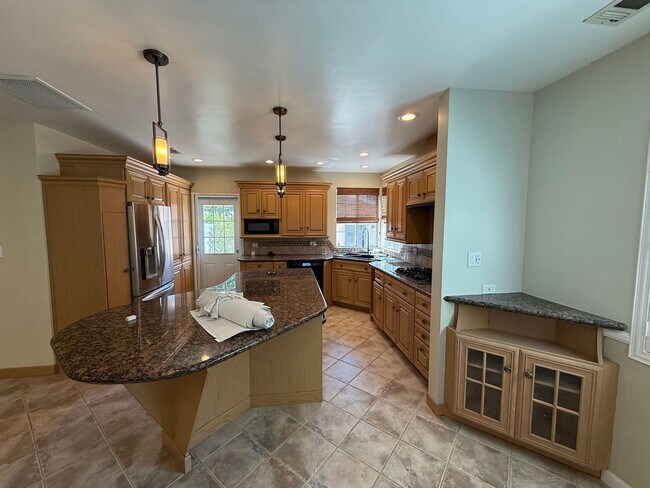 Foto del edificio - 5958 Pearce Ave