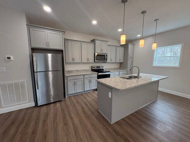 Foto del edificio - For Rent