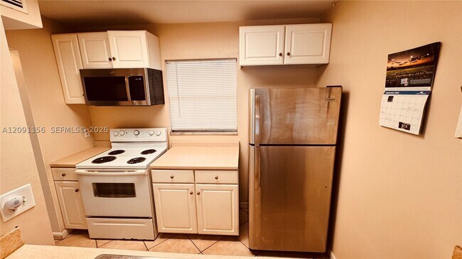 Foto del edificio - 3214 NW 103rd Terrace
