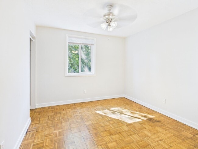 Interior Photo - Forest Square Apartments