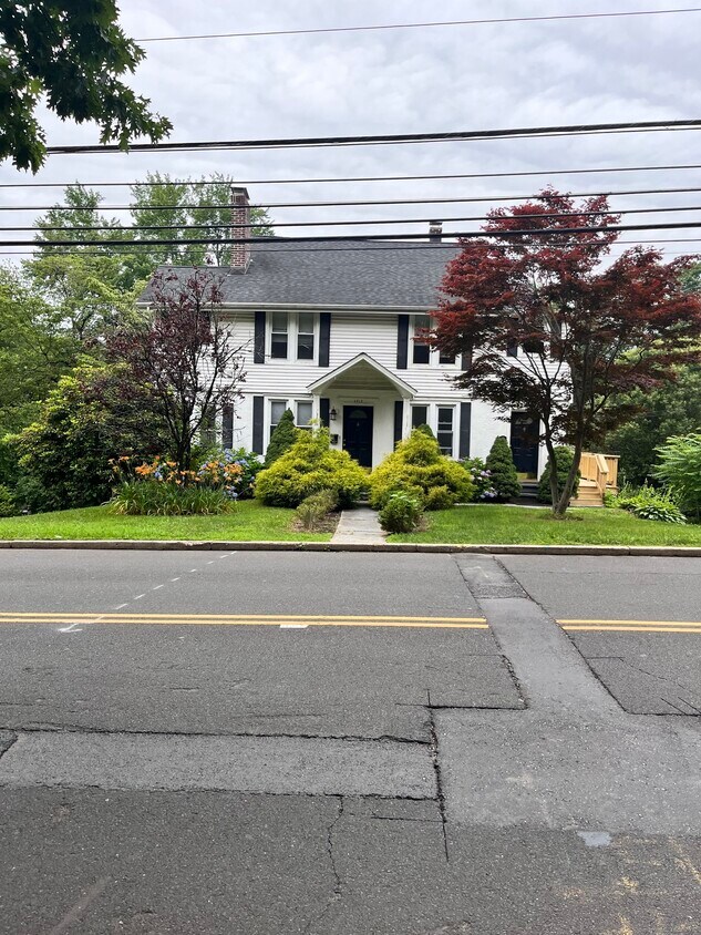Foto principal - 1312 Hope St