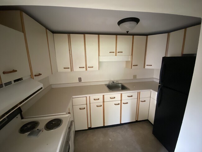 Photo du bâtiment - 23 Centennial Ave W