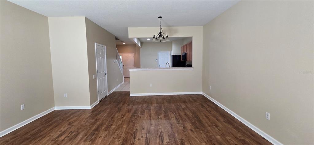 Building Photo - 10123 Pink Palmata Ct