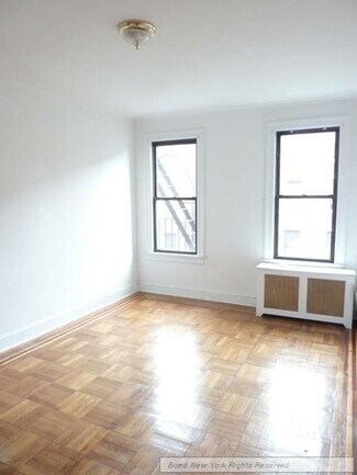 Building Photo - 206 W 104th St