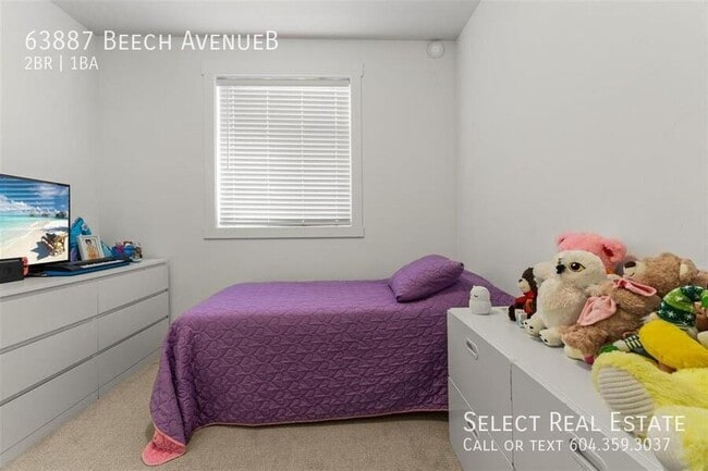 Building Photo - 63887 Beech AvenueB