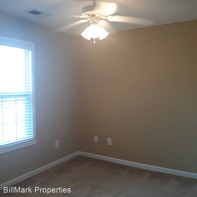 Building Photo - 3 br, 2.5 bath House - 379 Fairfield Circle