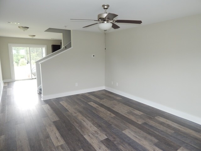 Foto del edificio - 401 Bee Cv Wy