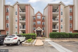 Building Photo - 3309 Wyndham Cir