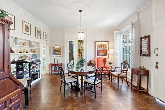 Foto del edificio - 8956 Norma Pl