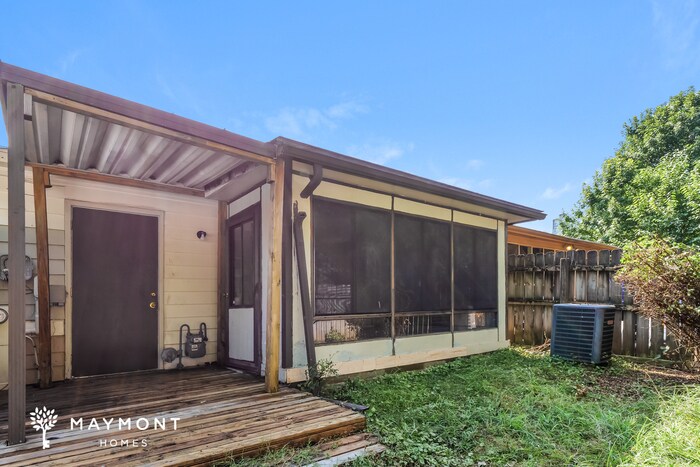 Foto del edificio - 2815 W Hickory Bluff