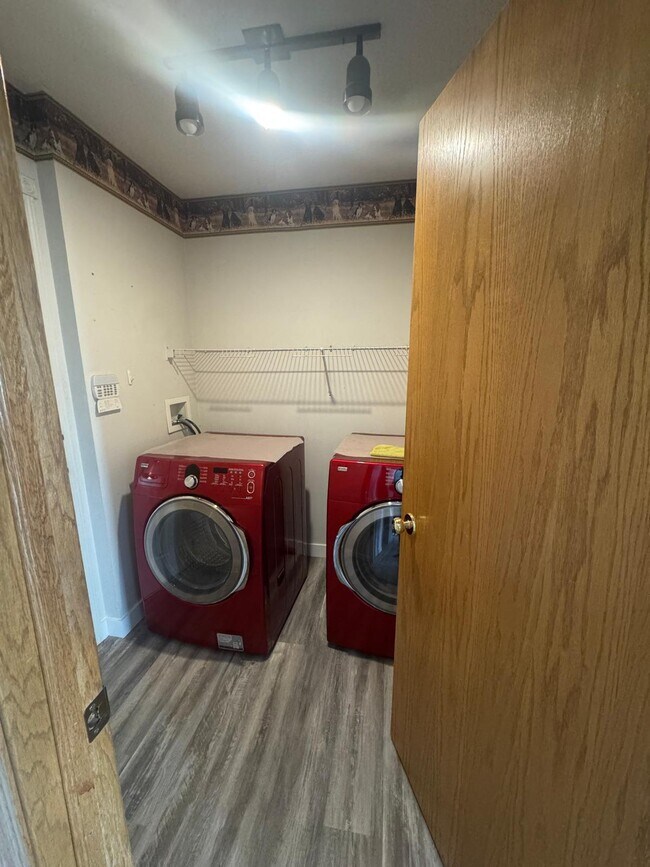 Photo du bâtiment - 68 Tarington Green NE