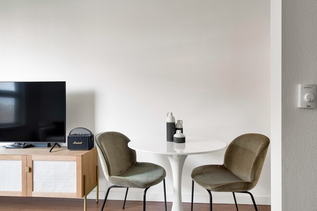 Foto del edificio - 330 3rd Ave W