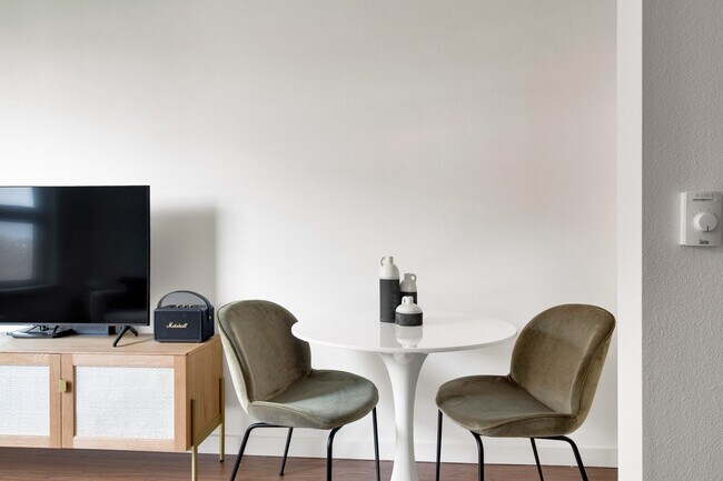 Foto del edificio - 330 3rd Ave W