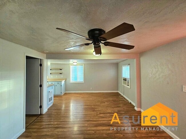 Building Photo - Beautiful Single-Level Home Located in the desirable East Medford neighborhood