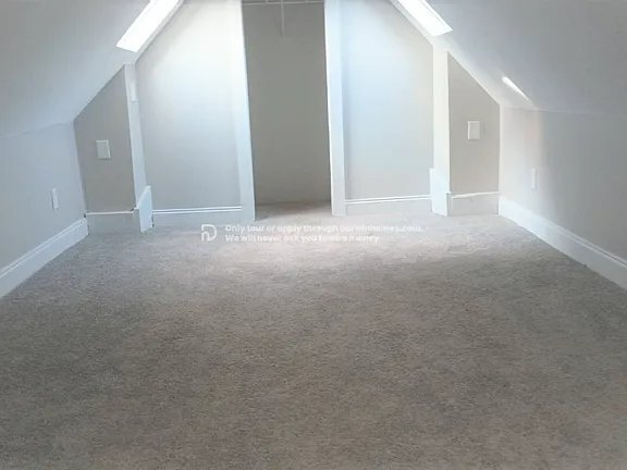 Foto del edificio - 626 E Ormsby Ave