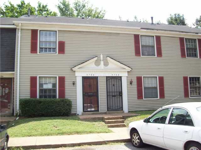 Foto principal - 3766 Cambridge Station Dr