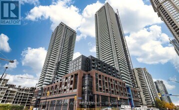 Building Photo - 430 Square One Dr