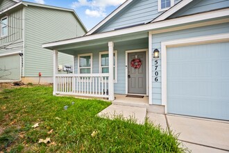 Building Photo - 5706 Elm Valley Dr