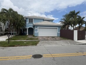 Building Photo - 15703 SW 90th Terrace