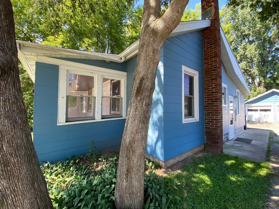 Foto del edificio - 219 N Rankin St