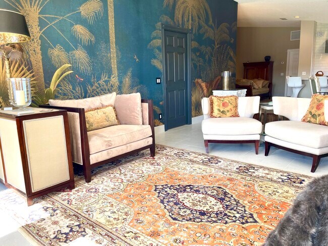 Building Photo - 9193 SE Retreat Dr