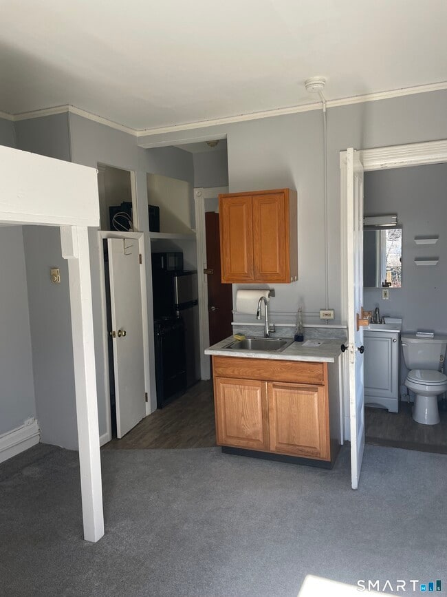 Building Photo - 51 Broad St