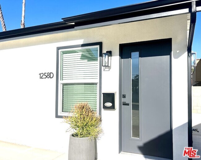 Foto del edificio - 1258 Mariposa St