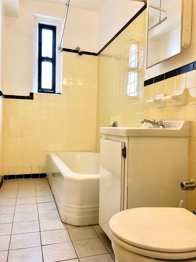 Foto del edificio - 480 Lefferts Ave