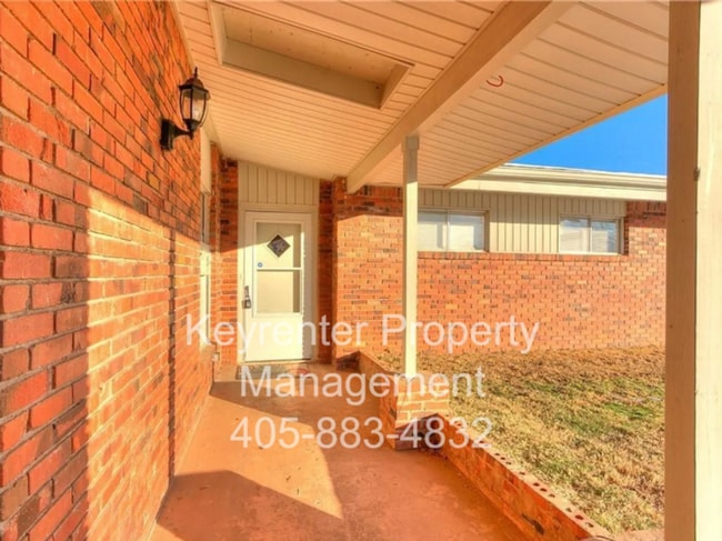 Photo - 507 NE 61st St House