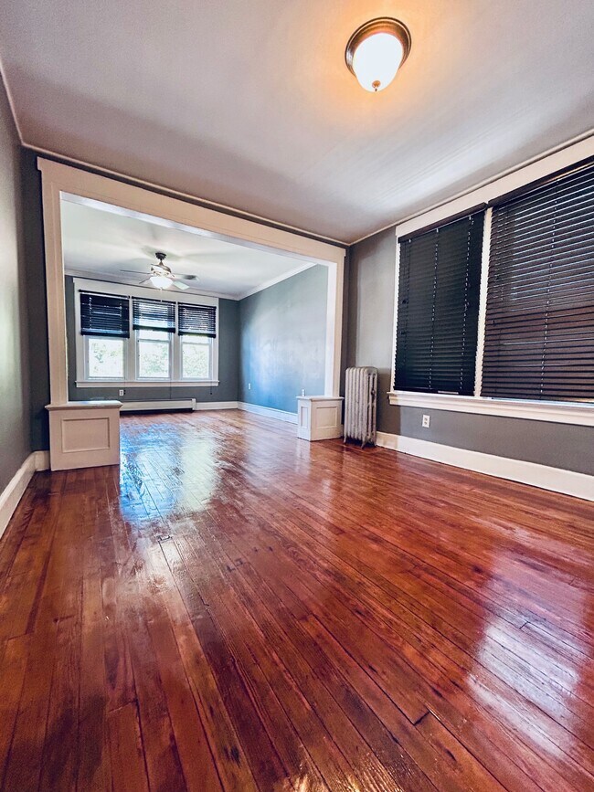 Foto del edificio - 516 Norwood St