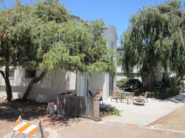 Foto del edificio - 3216-3220 Bayside Walk