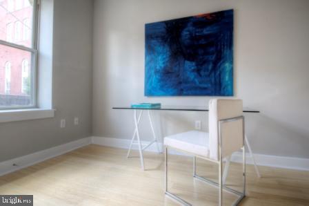 Foto del edificio - 2332 Carpenter St