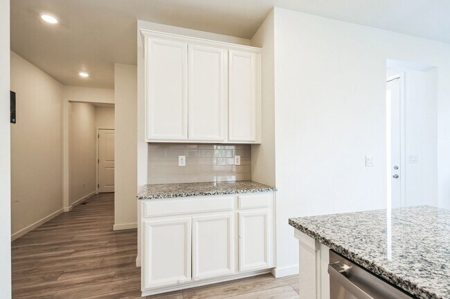 Building Photo - Spacious 4BR House in Erie, Boulder County