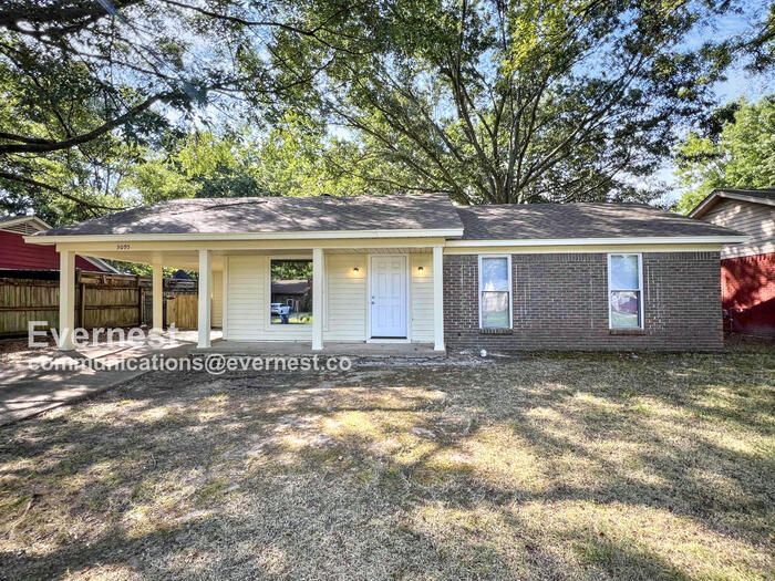 Foto principal - 3095 Forest Glen Dr