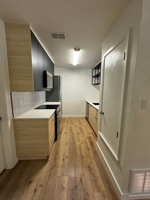Foto principal - 512 Harvey St