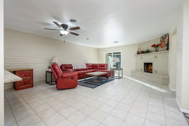 Foto del edificio - 2906 Sundown Rd
