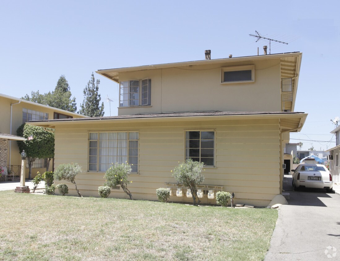Foto del edificio - 5515 Radford Ave