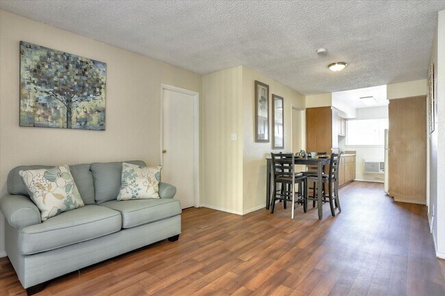 Foto del edificio - Quail Ridge Apartment Homes