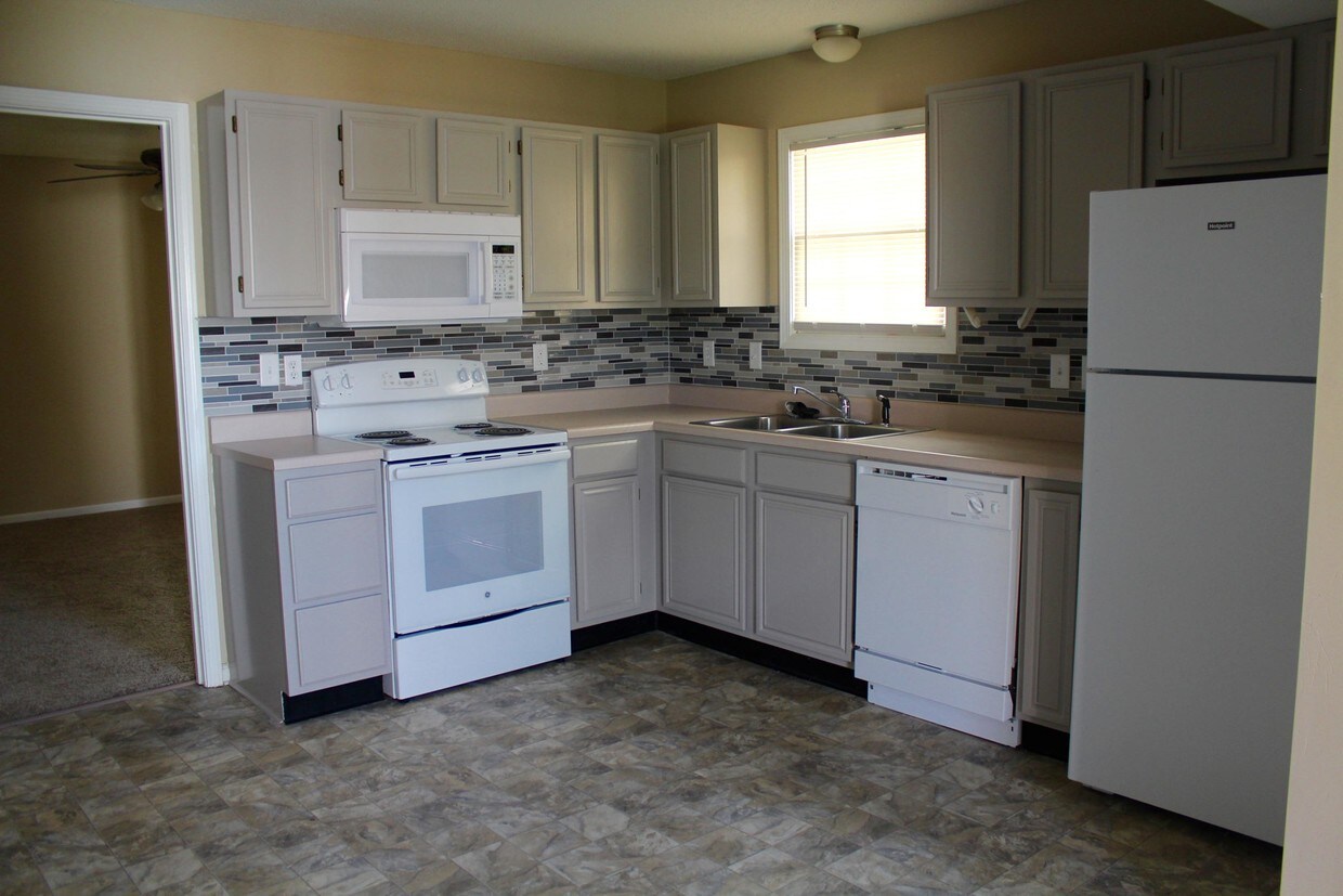 Foto principal - 4611 Brandon Woods St