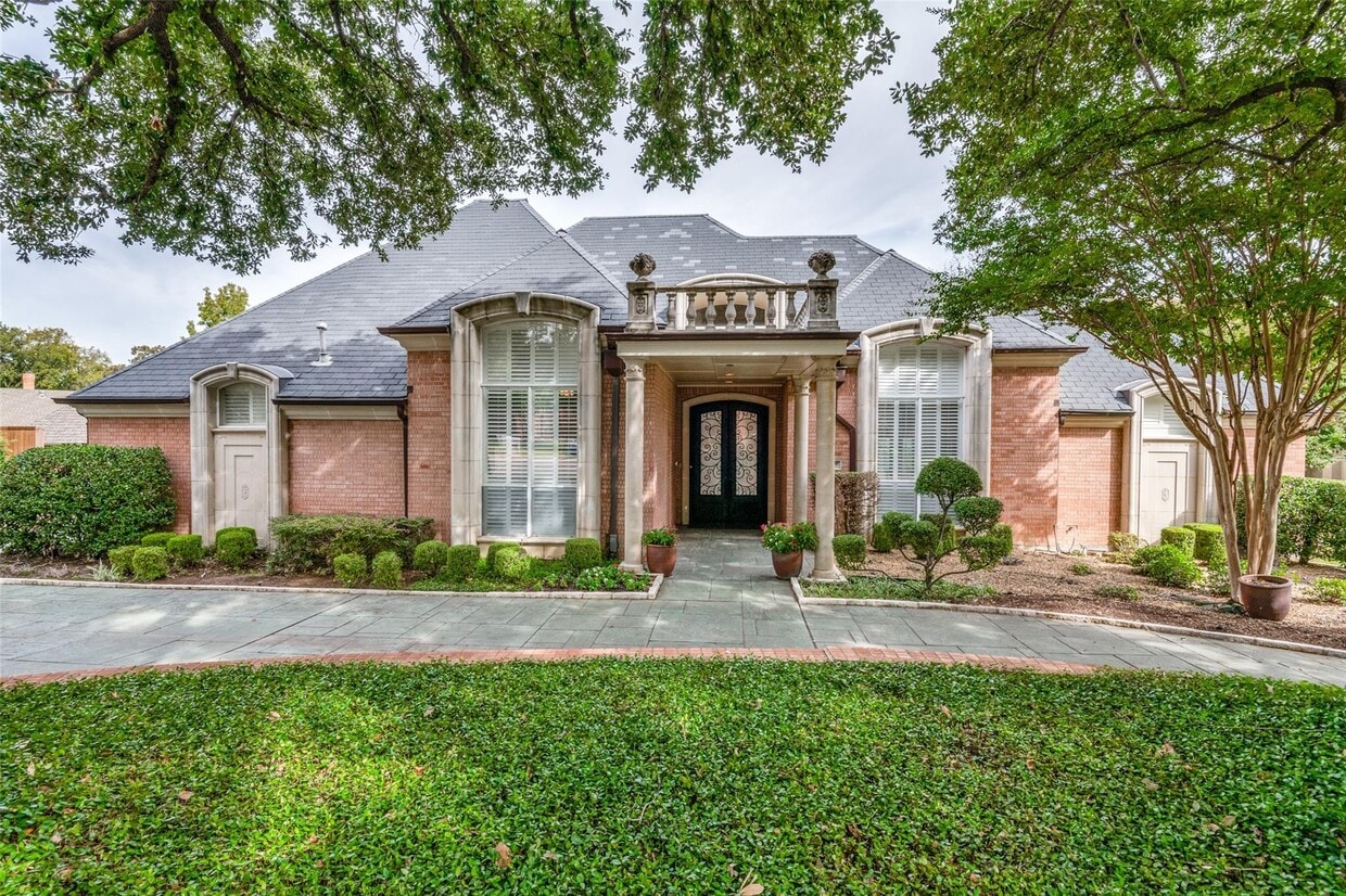 Foto principal - 17624 Woods Edge Dr